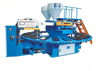 選擇混雙色注塑機(jī)廠家時(shí)應(yīng)該注意哪些問(wèn)題呢？