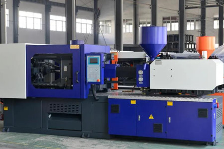 伺服節(jié)能精密注塑機多少錢一臺？至少3萬元以上！